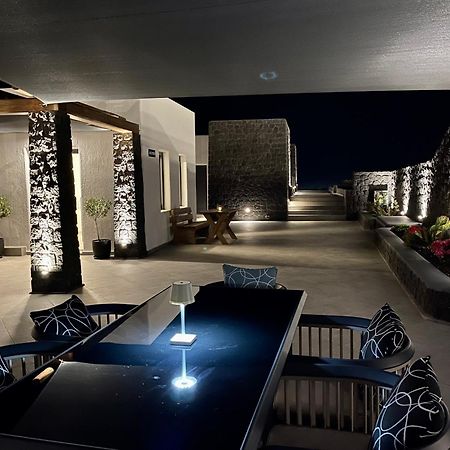 Brilliance Suites (Adults Only) Imerovígli Kültér fotó